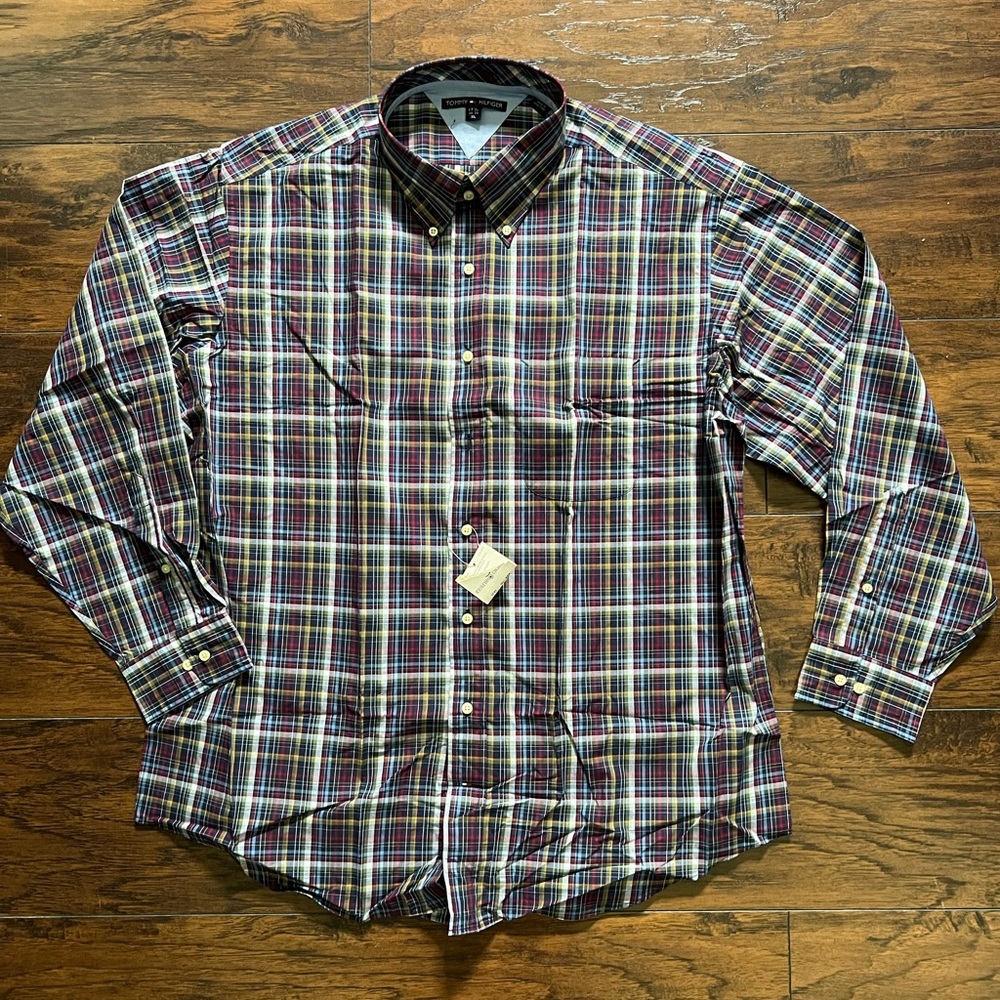 tommy hilfiger plaid button down sz XL